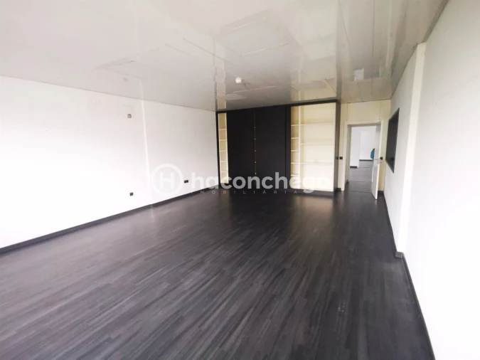 Escritório para Arrendamento em Lijo Foto 7