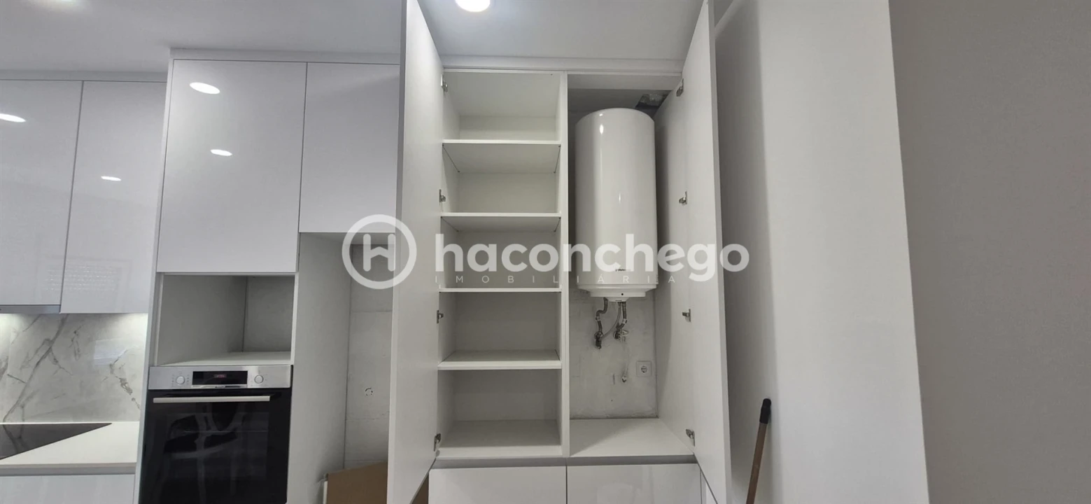 Apartamento T2 para Arrendamento em Barcelos, V.Boa, V.Frescainha Foto 7