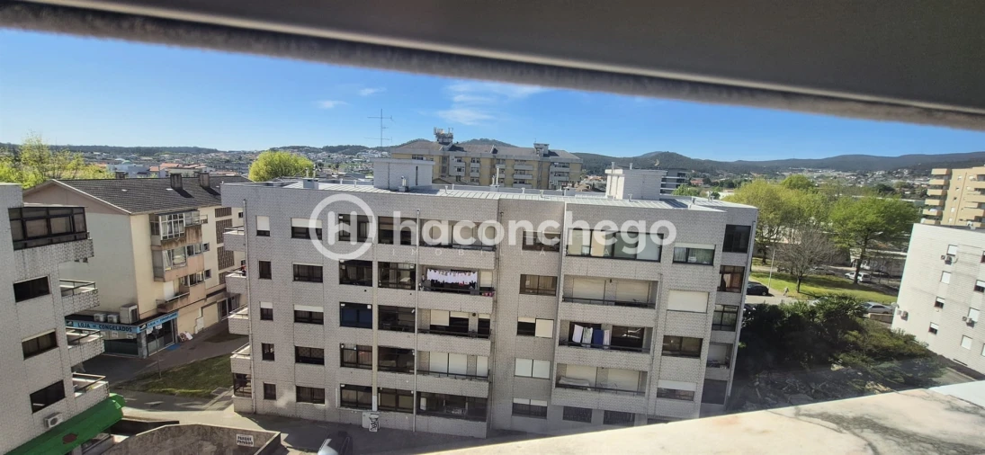 Apartamento T2 para Arrendamento em Barcelos, V.Boa, V.Frescainha Foto 10