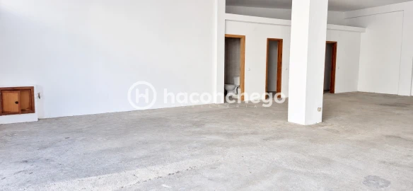 Armazém para Arrendamento em Barcelos, V.Boa, V.Frescainha