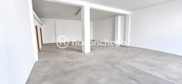 Armazém para Arrendamento em Barcelos, V.Boa, V.Frescainha