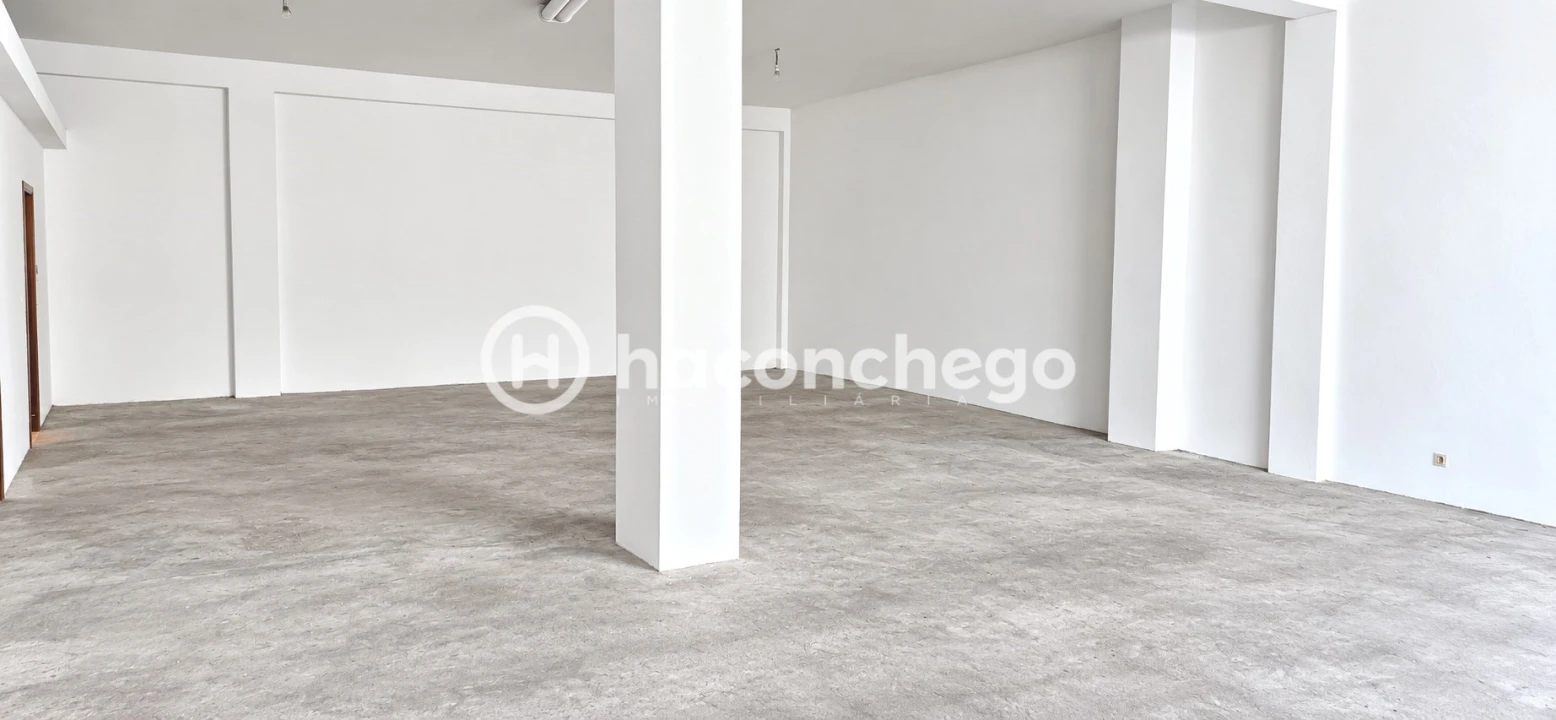 Armazém para Arrendamento em Barcelos, V.Boa, V.Frescainha Foto 16