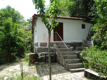 Moradia T2 para Venda em Travassos