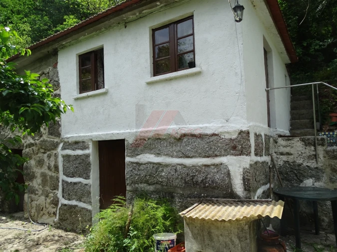 Moradia T2 para Venda em Travassos Foto 2