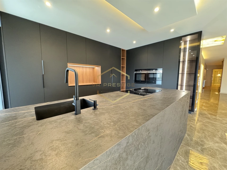 Apartamento T4 para Venda em Vila do Conde Foto 5