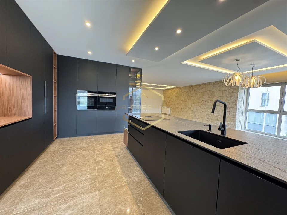 Apartamento T4 para Venda em Vila do Conde Foto 2