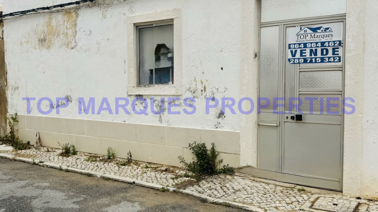Moradia T3 para Venda em Olhão Foto 1
