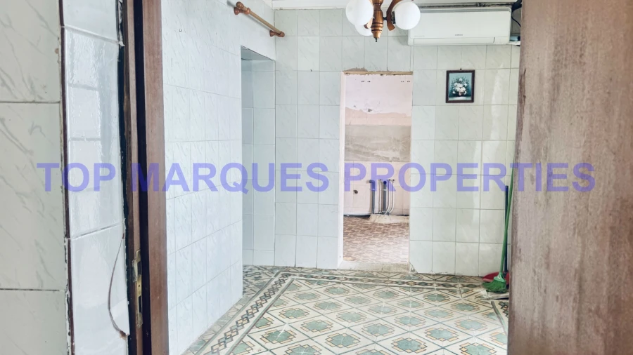 Moradia T3 para Venda em Olhão Foto 11