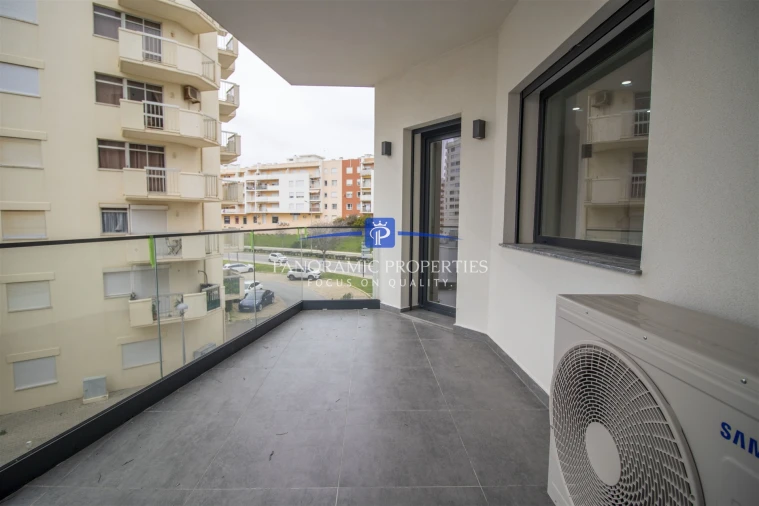 Apartamento T2 para Venda em Armação de Pera Foto 15