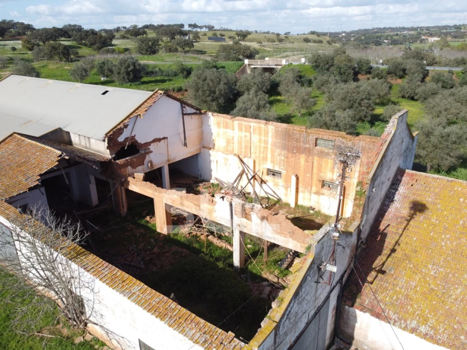 Terreno para Venda em Garvão e Santa Luzia Foto 35