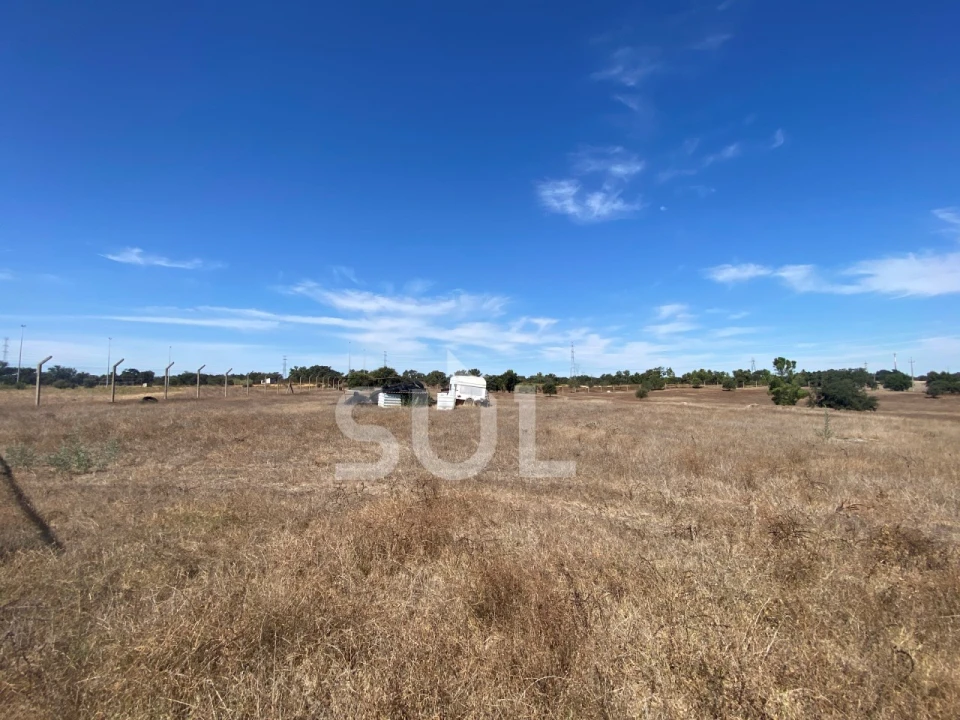 Terreno para Venda em Ermidas-Sado Foto 3
