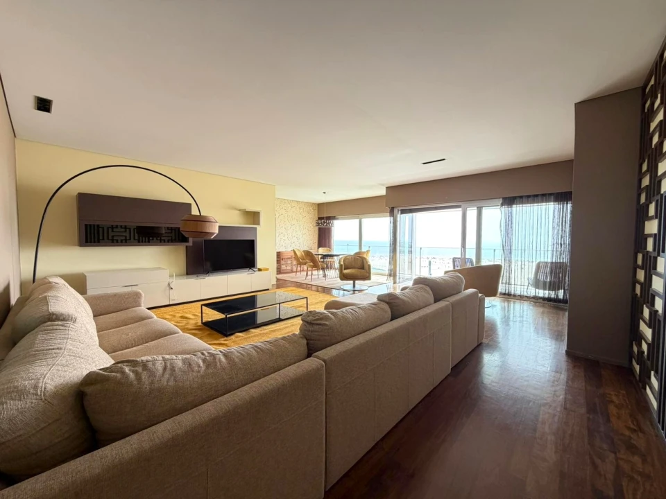 Apartamento T4 para Arrendamento em Matosinhos e Leça da Palmeira Foto 9