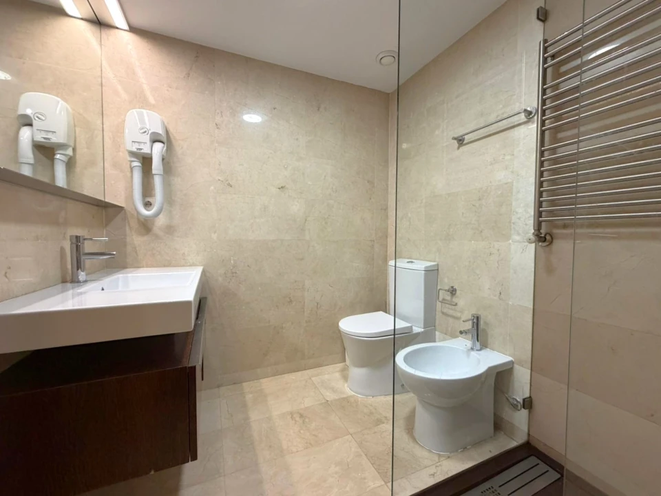 Apartamento T4 para Arrendamento em Matosinhos e Leça da Palmeira Foto 17