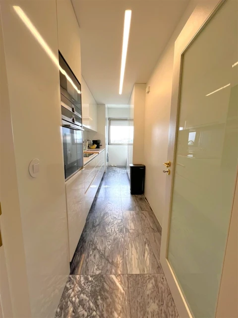 Apartamento T2 para Venda em Aldoar, Foz do Douro e Nevogilde