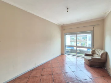 Apartamento T2 para Venda em Paços de Ferreira