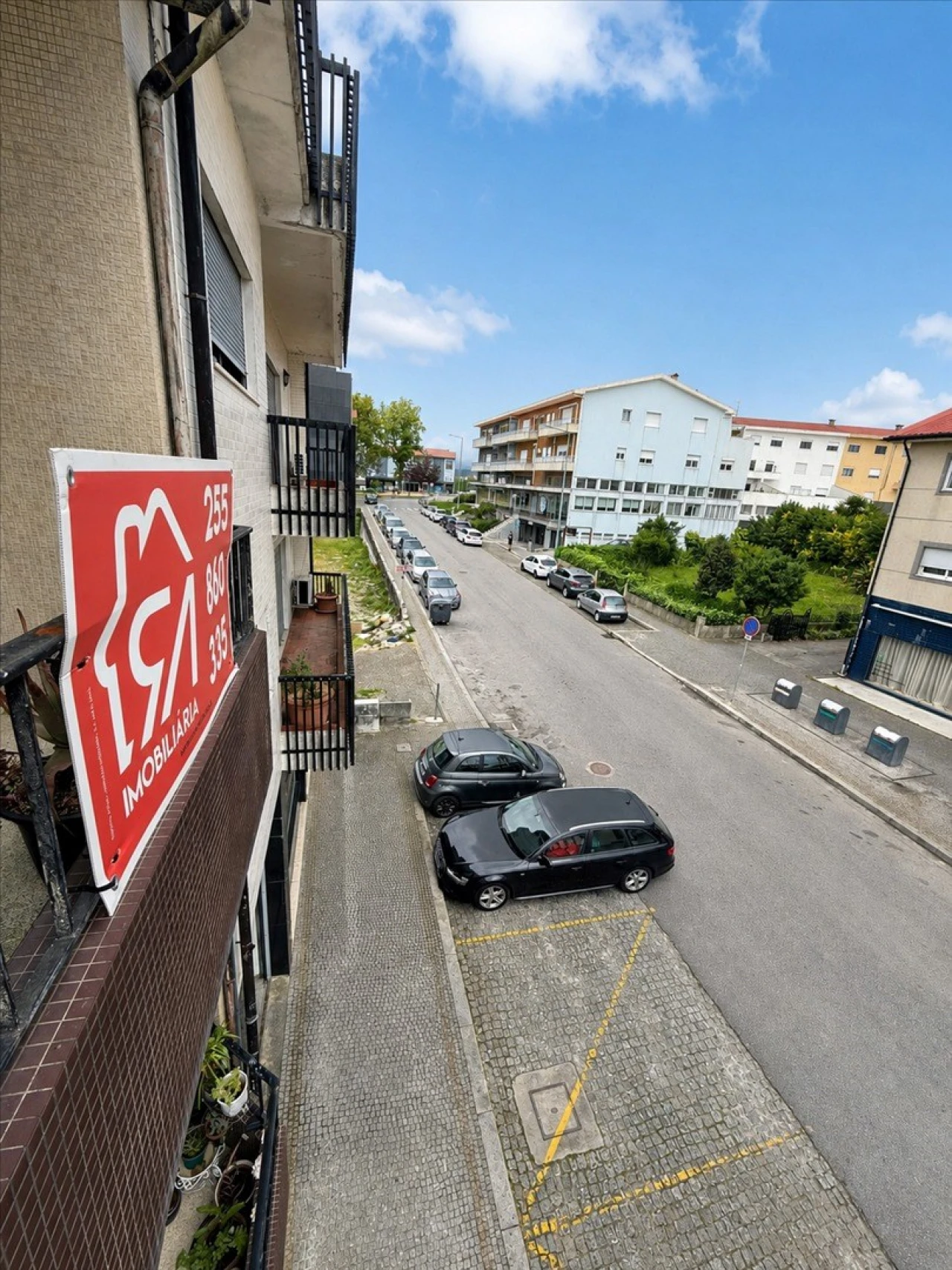 Apartamento T2 para Venda em Paços de Ferreira Foto 9