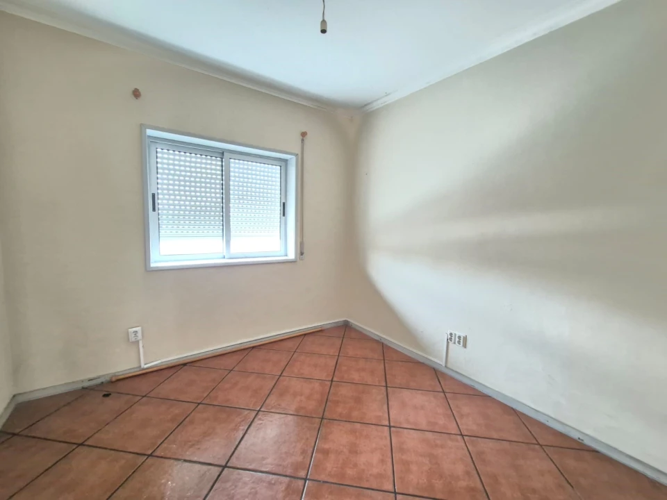 Apartamento T2 para Venda em Paços de Ferreira Foto 4