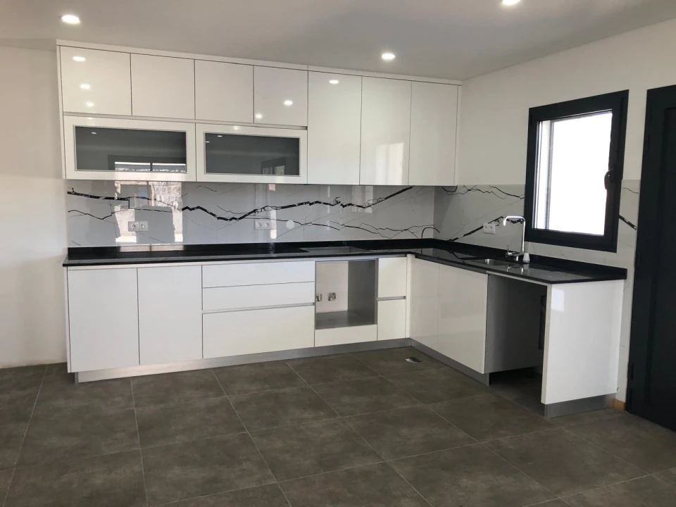 Moradia T3 para Venda em Raimonda Foto 10