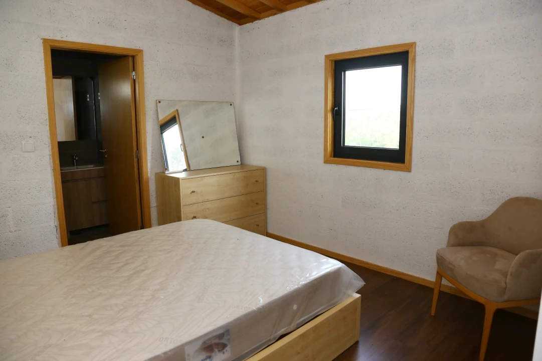 Moradia T2 para Venda em Lustosa e Barrosas (Santo Estêvão) Foto 9