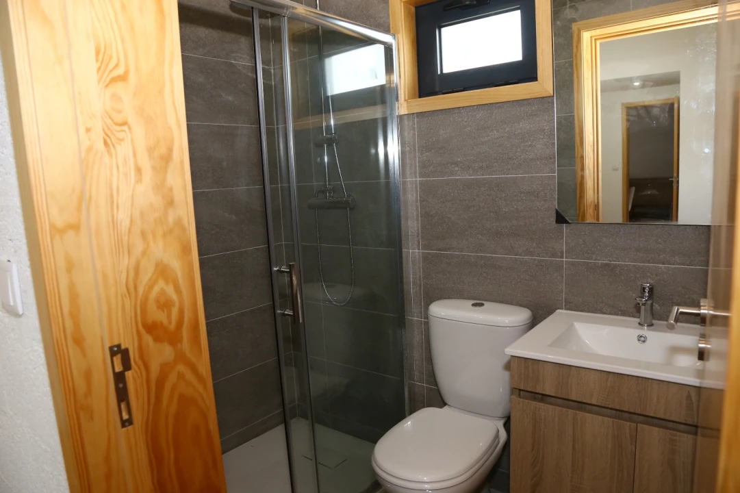 Moradia T2 para Venda em Lustosa e Barrosas (Santo Estêvão) Foto 10