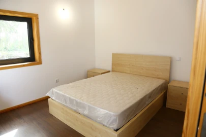 Moradia T2 para Venda em Lustosa e Barrosas (Santo Estêvão)