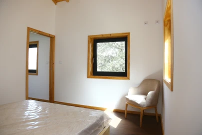 Moradia T2 para Venda em Lustosa e Barrosas (Santo Estêvão)