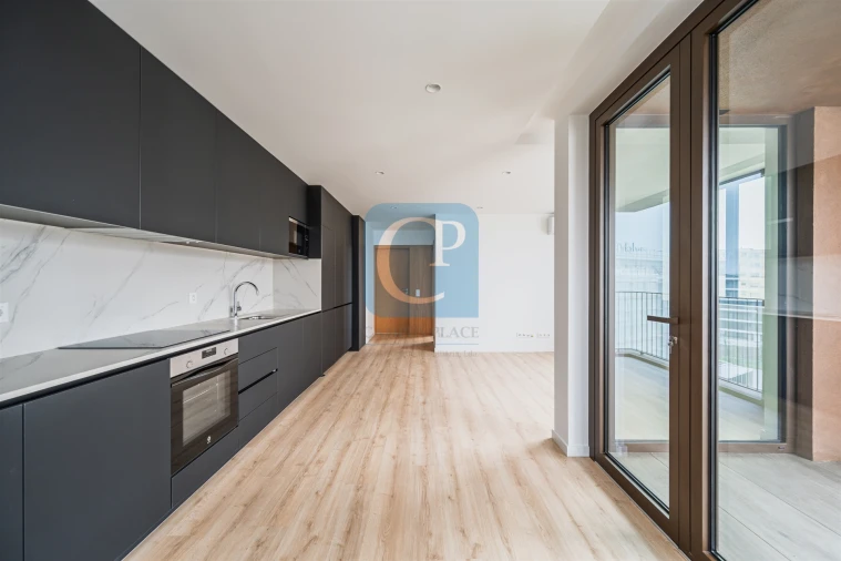 Apartamento T1 para Arrendamento em Paranhos Foto 8