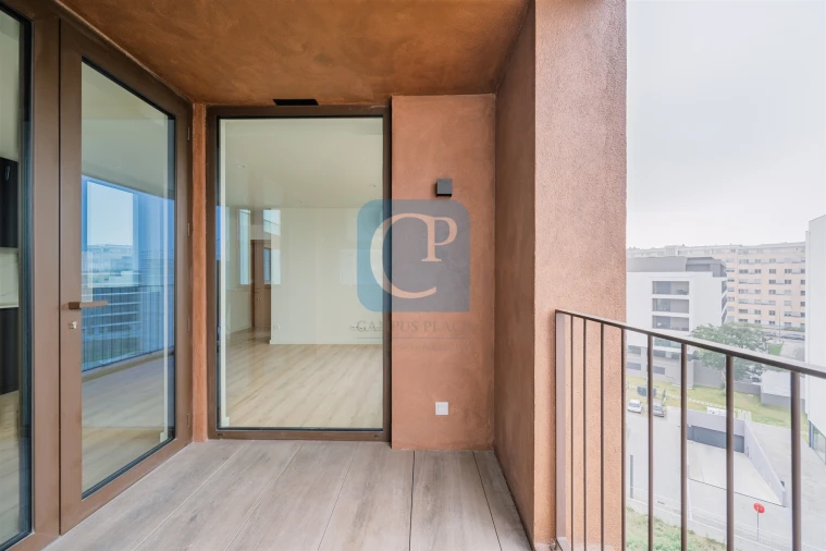 Apartamento T1 para Arrendamento em Paranhos Foto 7