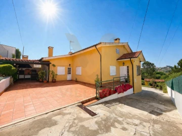 Moradia T3 para Venda em Ribeira