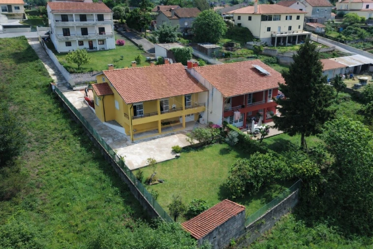 Moradia T3 para Venda em Ribeira Foto 2