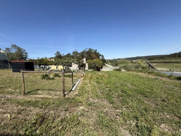 Terreno para Venda em Tavarede