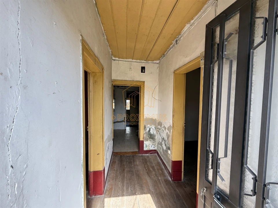 Moradia T2 para Venda em Paião Foto 5