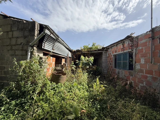 Moradia T2 para Venda em Paião Foto 26