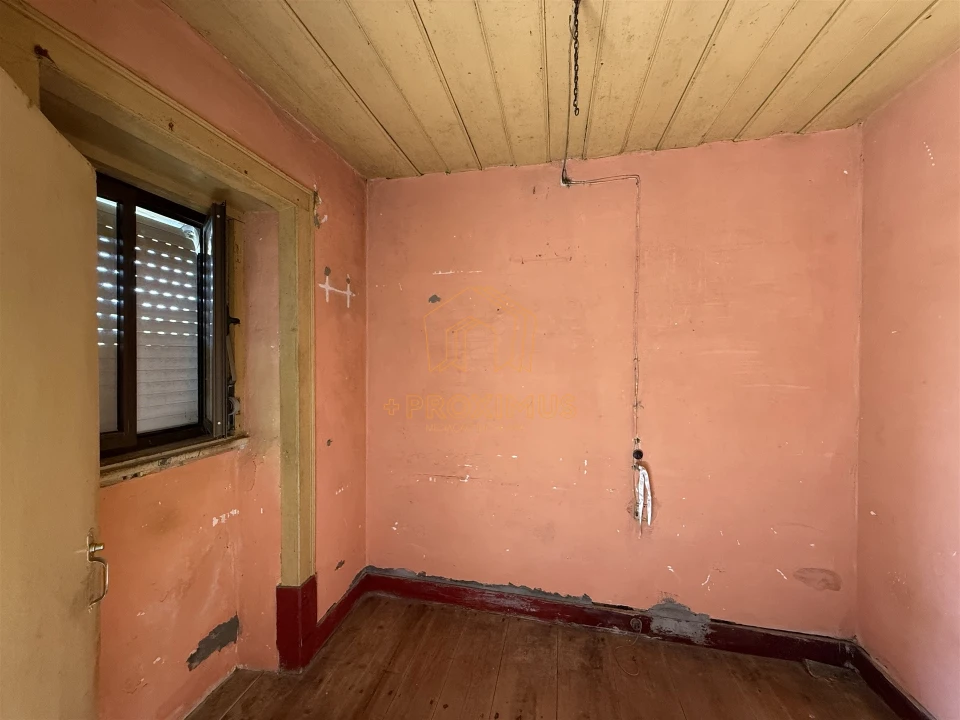 Moradia T2 para Venda em Paião Foto 7