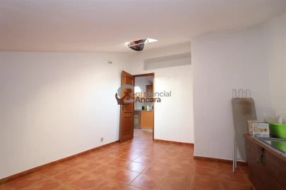 Apartamento T2 para Venda em Gouveia (São Pedro e São Julião)