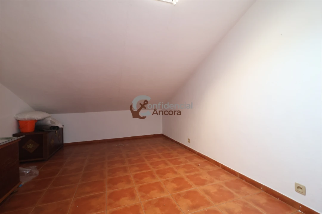 Apartamento T2 para Venda em Gouveia (São Pedro e São Julião) Foto 3