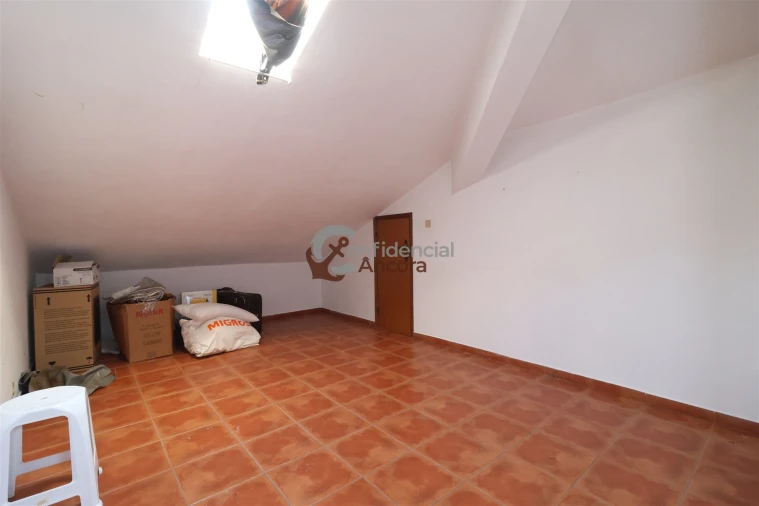 Apartamento T2 para Venda em Gouveia (São Pedro e São Julião) Foto 5