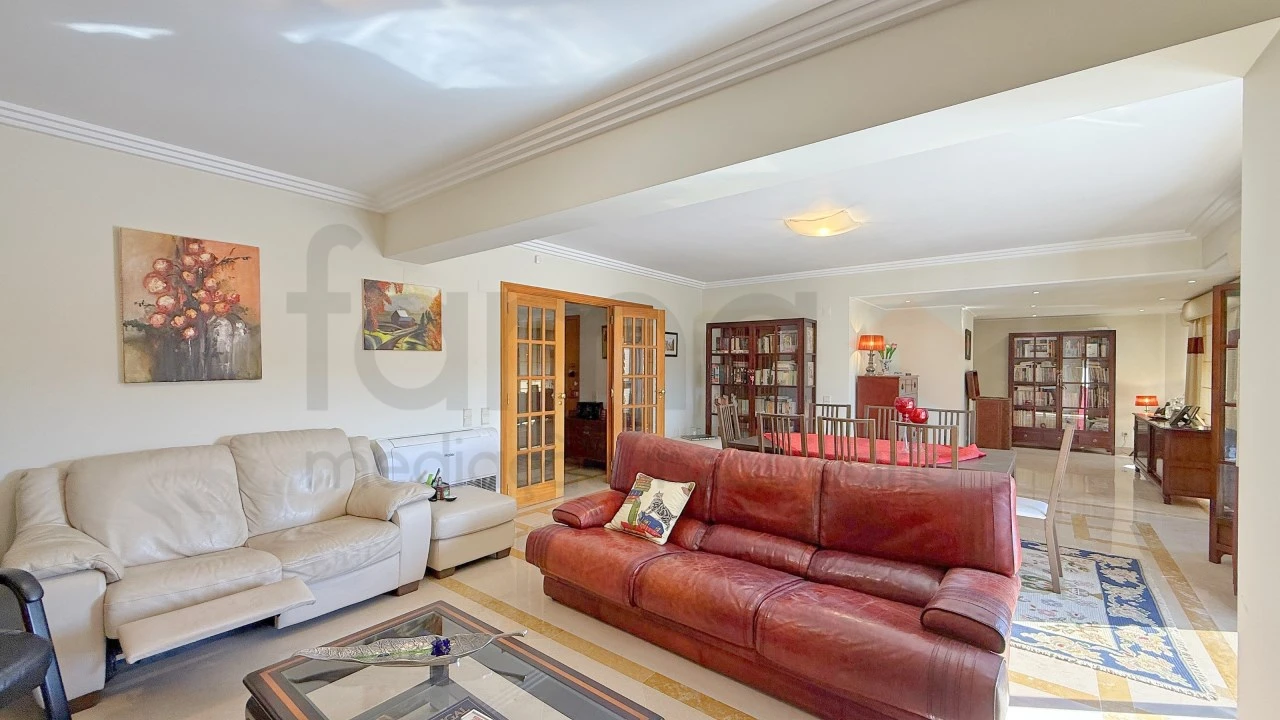 Apartamento T5 para Venda em São Domingos de Benfica Foto 53