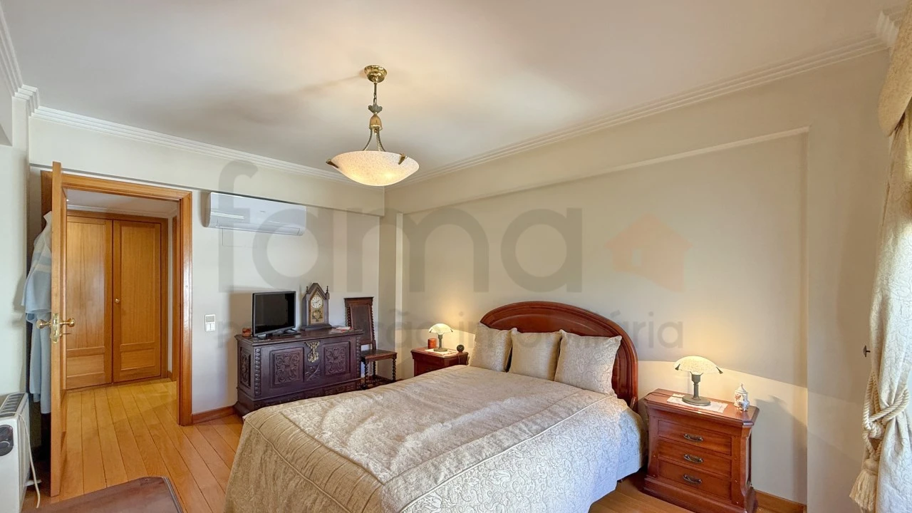 Apartamento T5 para Venda em São Domingos de Benfica Foto 72