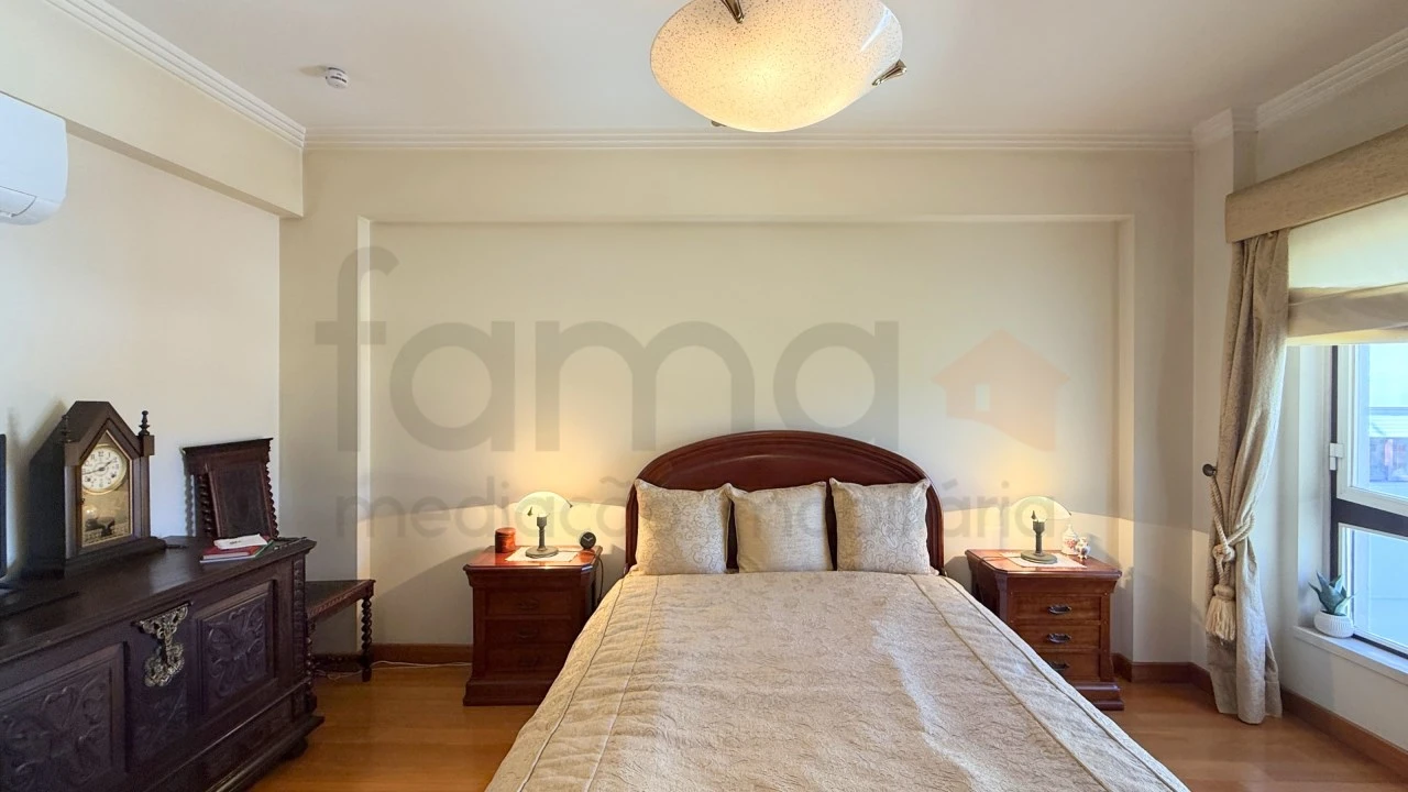 Apartamento T5 para Venda em São Domingos de Benfica Foto 75