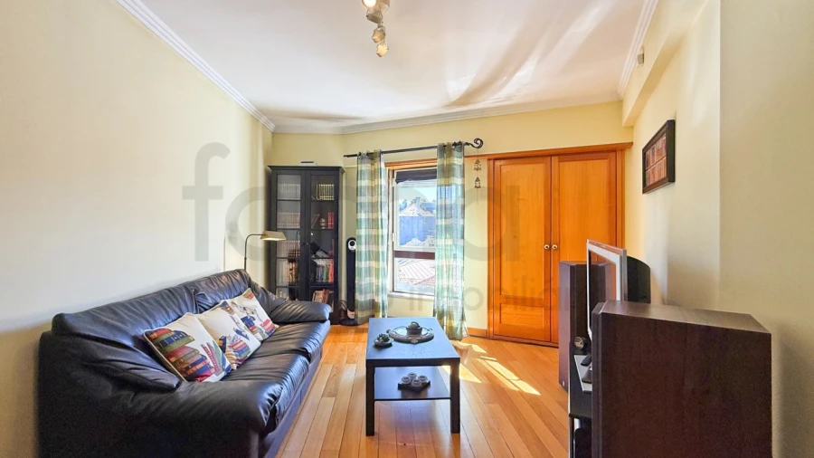 Apartamento T5 para Venda em São Domingos de Benfica Foto 34