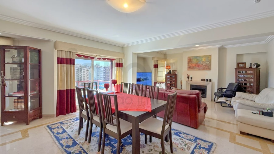 Apartamento T5 para Venda em São Domingos de Benfica Foto 50