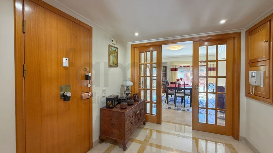 Apartamento T5 para Venda em São Domingos de Benfica Foto 63