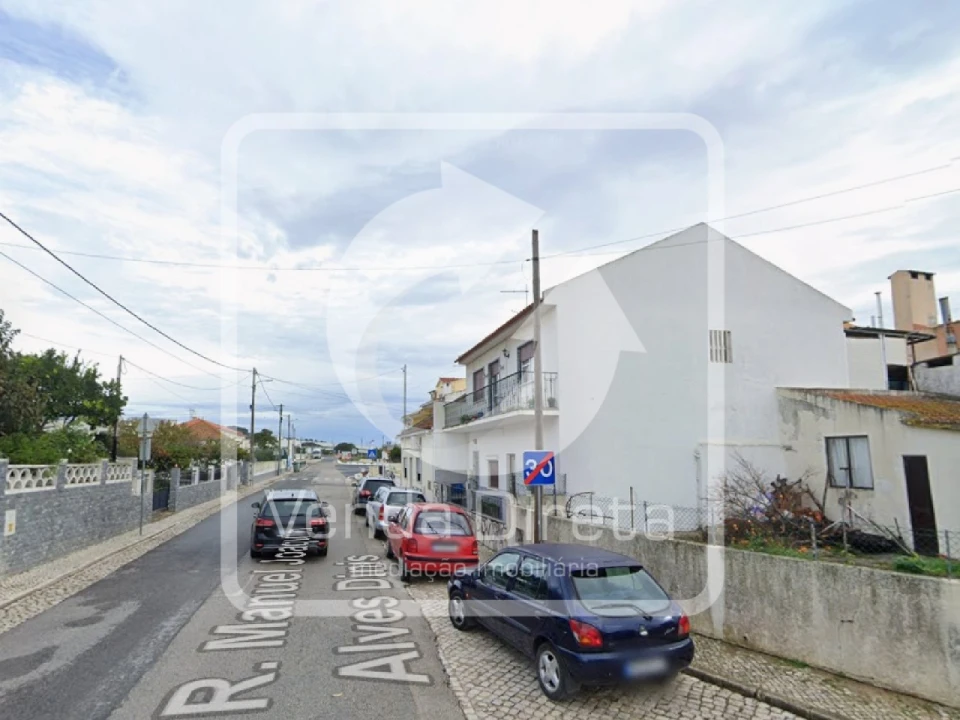 Apartamento T2 para Venda em Vila Nova da Rainha Foto 17