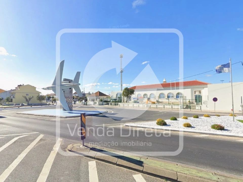 Apartamento T2 para Venda em Vila Nova da Rainha Foto 19