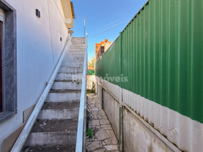 Moradia T3 para Venda em São Miguel do Rio Torto e Rossio Ao Sul do Tejo Foto 48