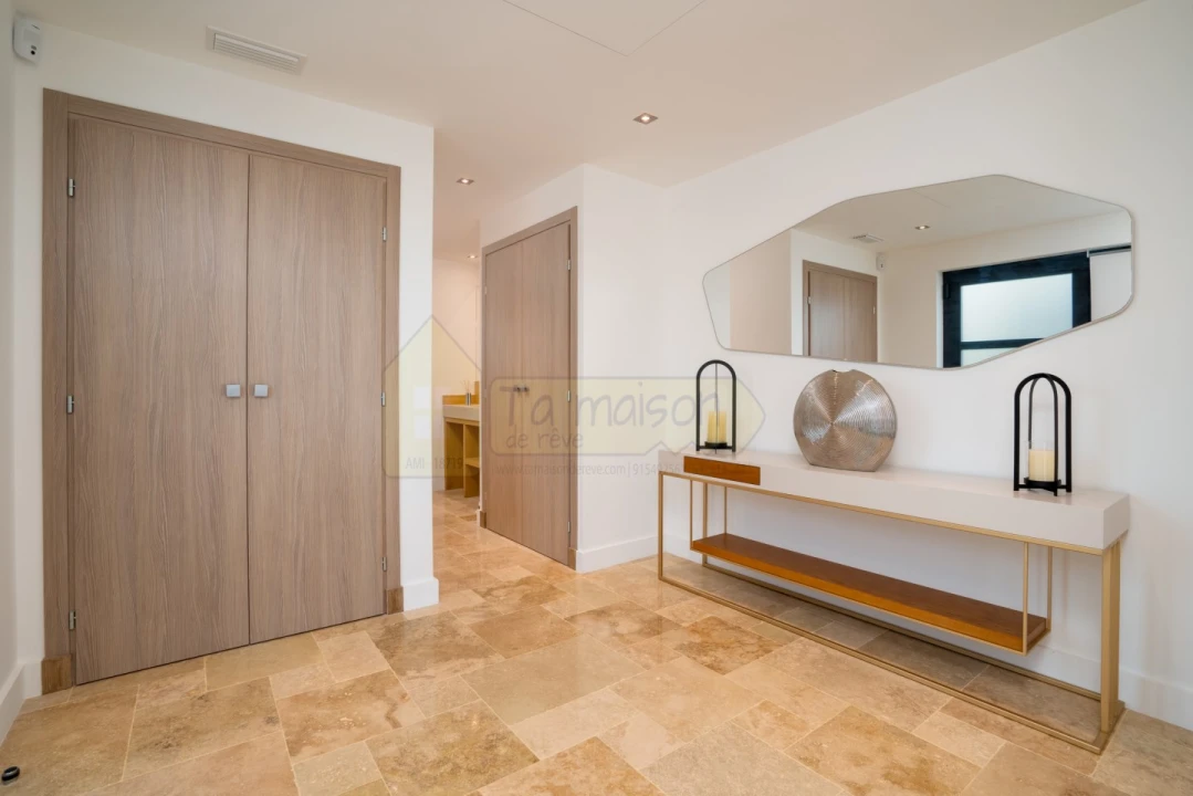 Moradia T3 para Venda em Montenegro Foto 15