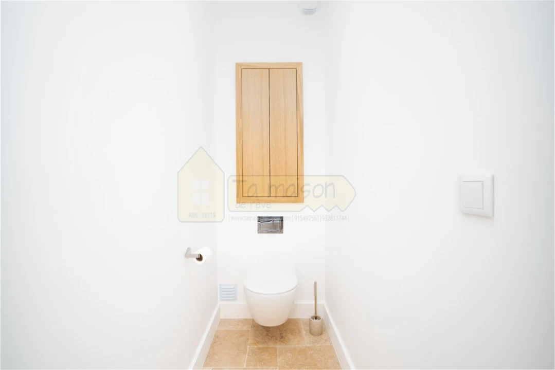 Moradia T3 para Venda em Montenegro Foto 27