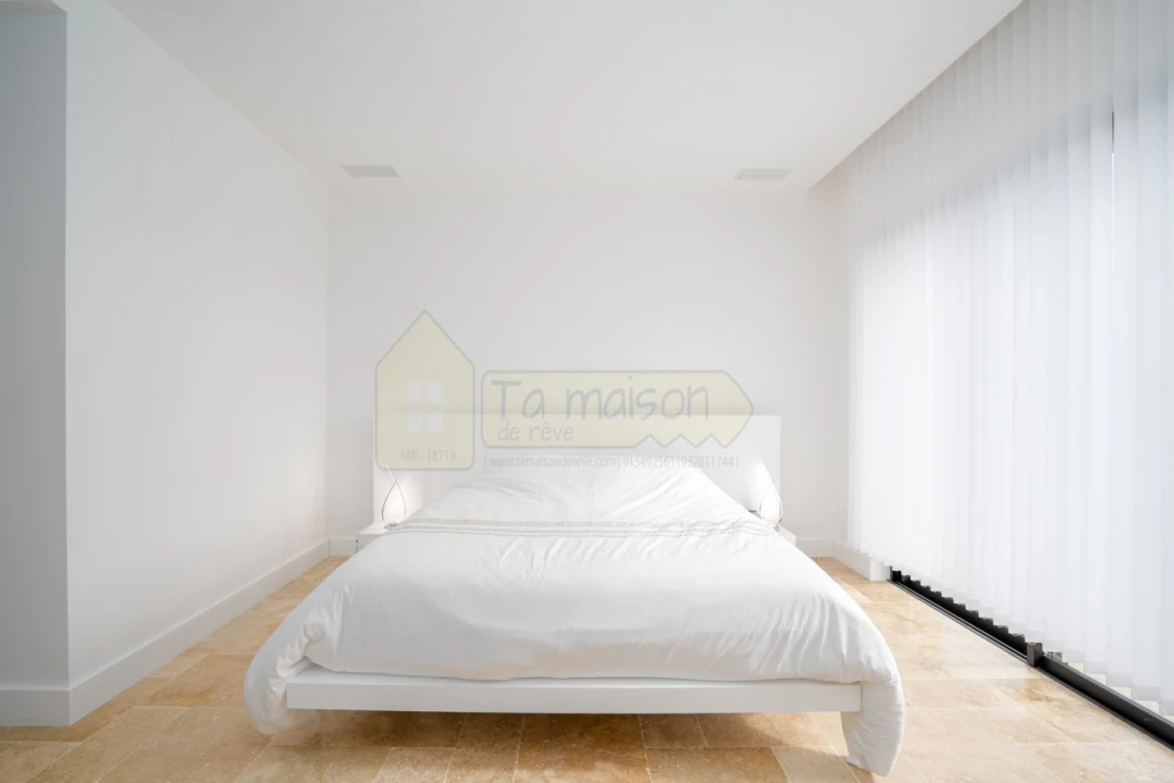 Moradia T3 para Venda em Montenegro Foto 32