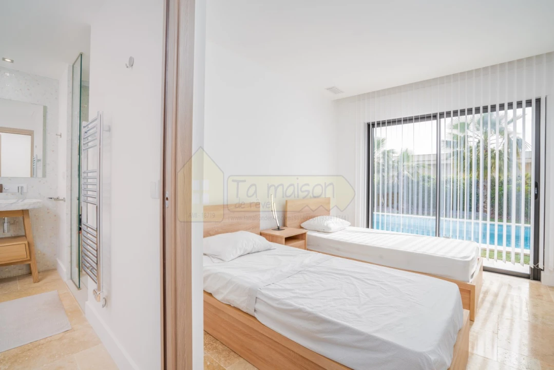 Moradia T3 para Venda em Montenegro Foto 38